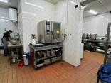 Оборудованная кухня – dark kitchen - фото 16