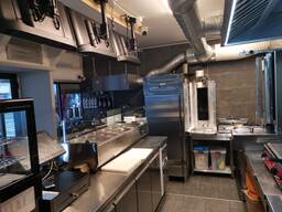 Помещение под фастфуд ресторан в Стари-Граде